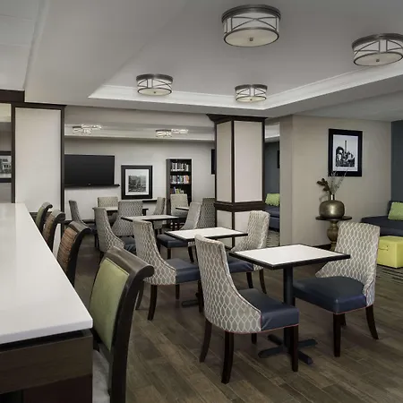 Hampton Inn Pittsburgh-Monroeville-3